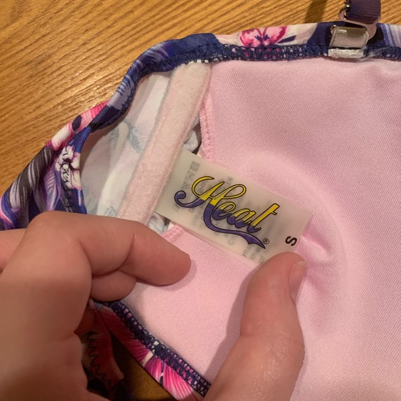 Floral pattern bikini top - Picture 3 of 5